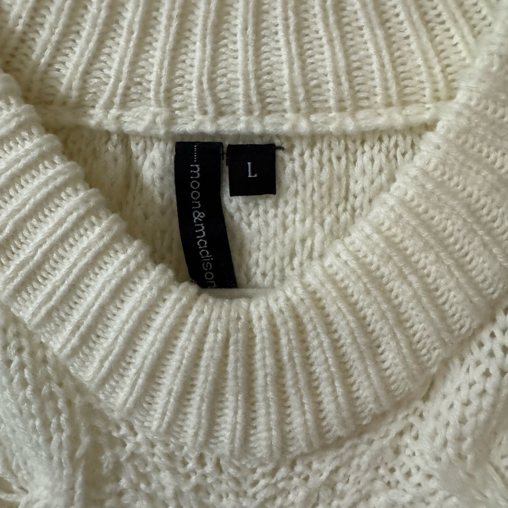 moon & madison Cream Sweater